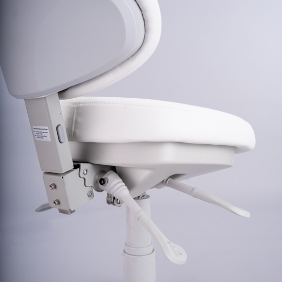 Where To Position The Chairs In A New Salon | PJS Beauty